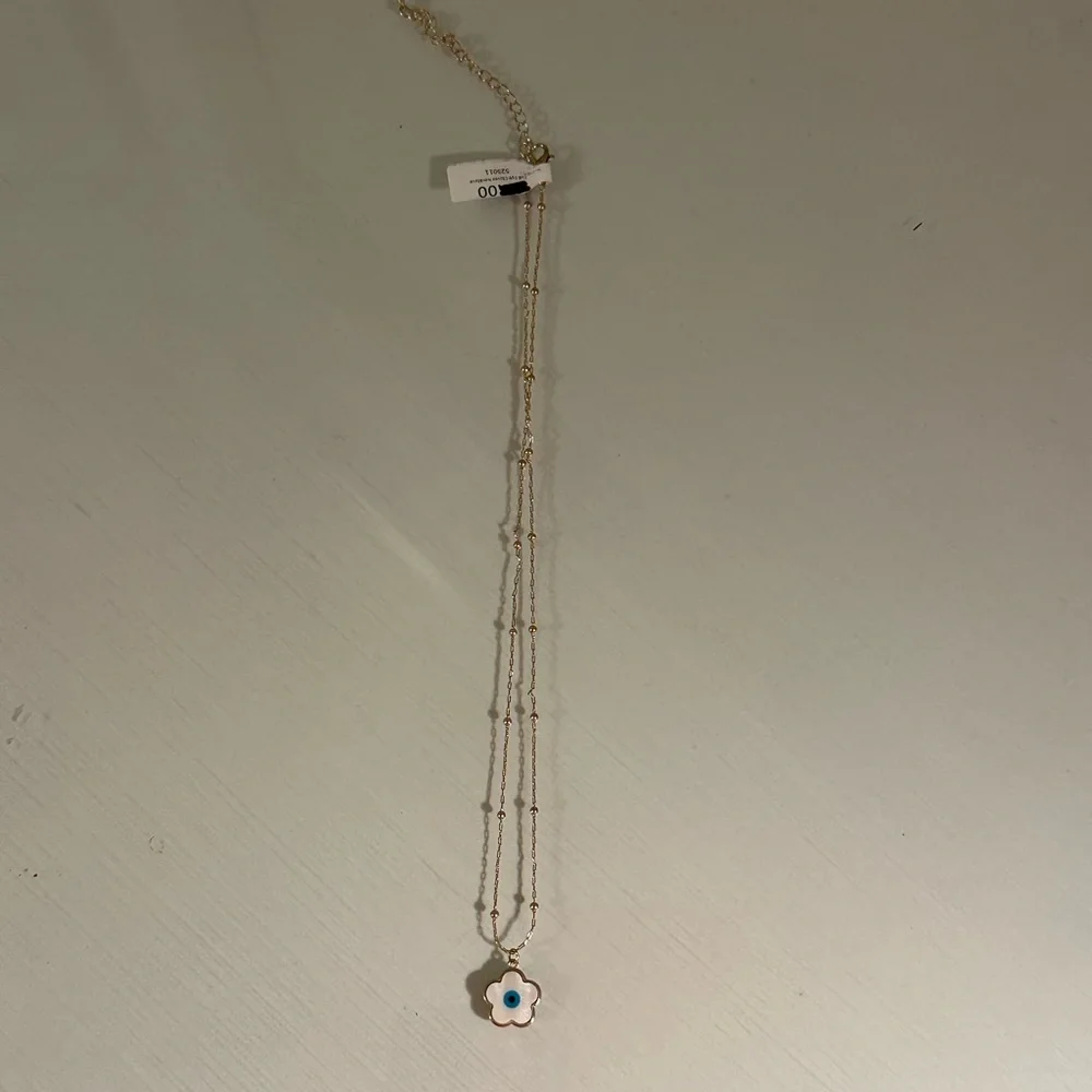 Evil Eye Clover Necklace - Picture 2 of 3